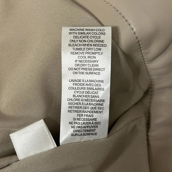 NWOT Faux Leather Cropped Lined Jacket, Size M - Picture 10 of 10